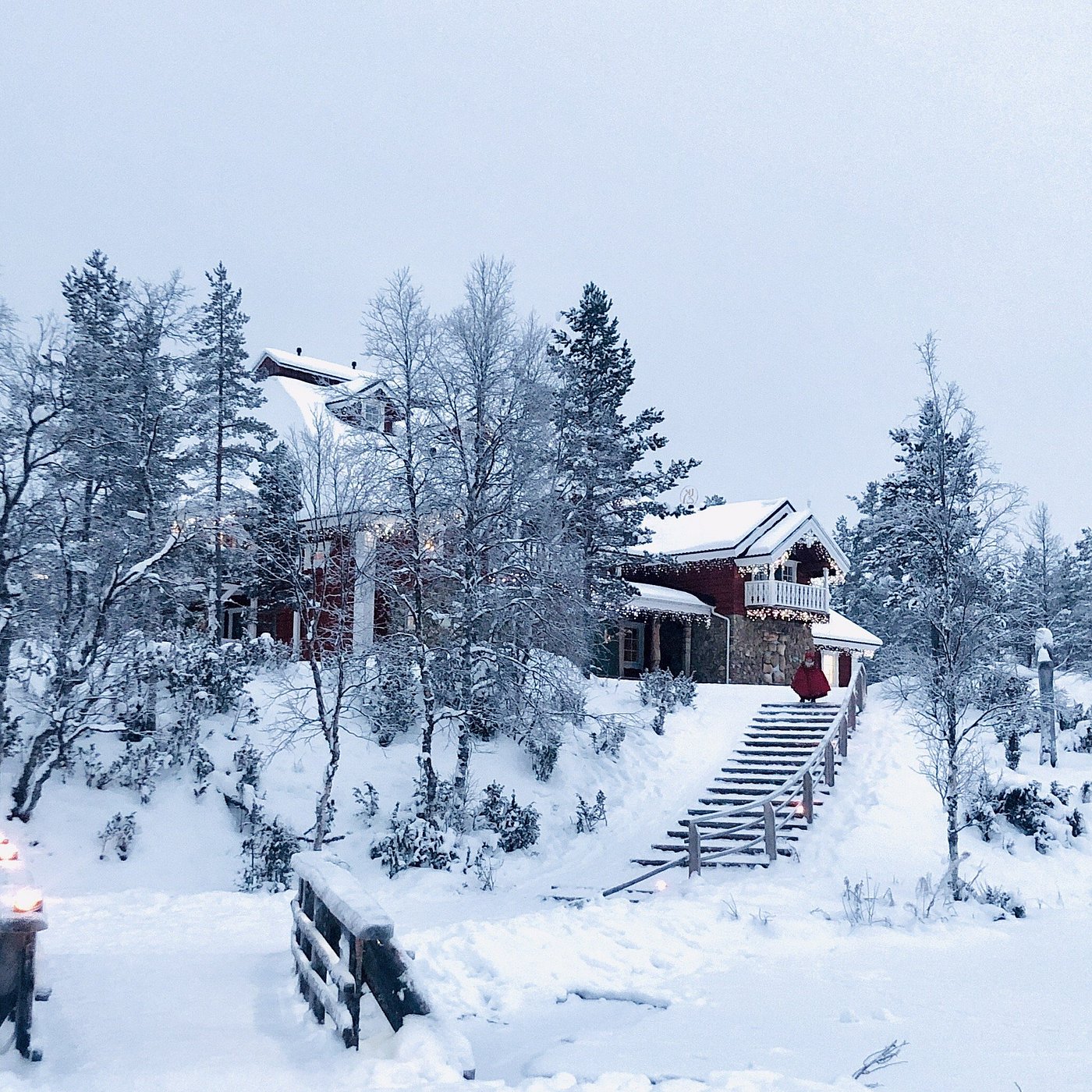 Kakslauttanen-Arctic-Resort